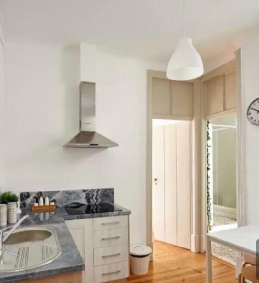 Love Inn Bairro Alto 4 Lisboa 外观 照片