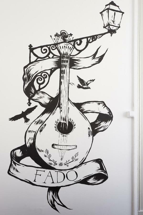 Love Inn Bairro Alto 4 Lisboa 外观 照片